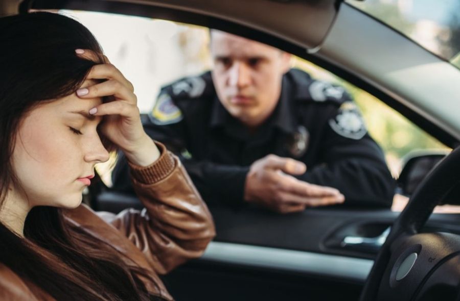 Multas más frecuentes en motos y autos