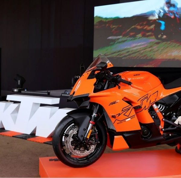 Ingeniería que transforma la experiencia de conducción: KTM presenta en Perú sus motocicletas más avanzadas tecnológicamente