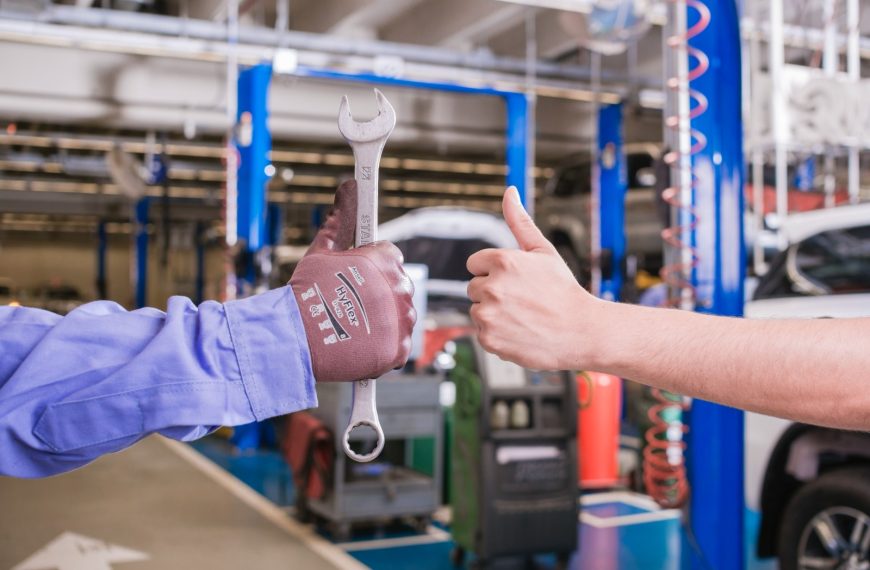 El valor del servicio posventa: ¿Cómo el mantenimiento técnico oficial prolonga la vida de tu auto y evita gastos imprevistos?