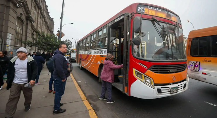 AAP pide elevar transporte y seguridad vial a política de Estado