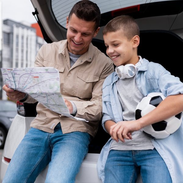 El cambio en el perfil del papá peruano: por qué hoy prioriza la tecnología y el valor de reventa al elegir la camioneta familiar