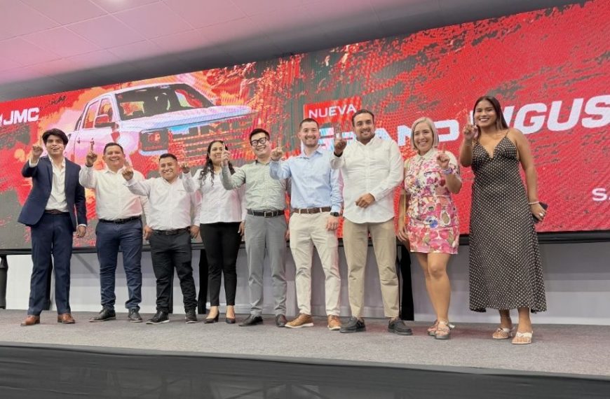 JMC presenta en Piura la All New Grand Vigus, su nueva pickup automática diseñada para el trabajo y la aventura