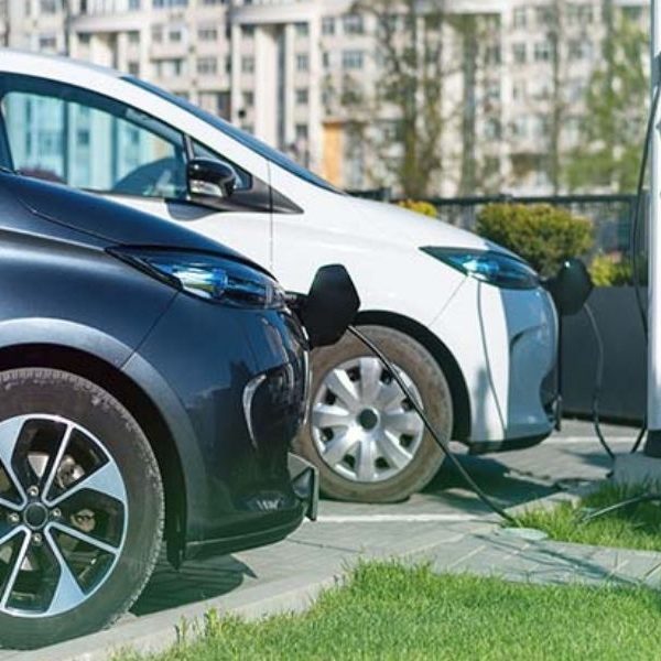 La electromovilidad reducirá hasta 20% la demanda de repuestos en Perú