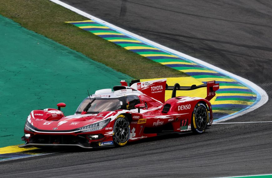 Toyota Racing completó las 6 Horas de São Paulo, en Interlagos poniendo a prueba su tecnología híbrida