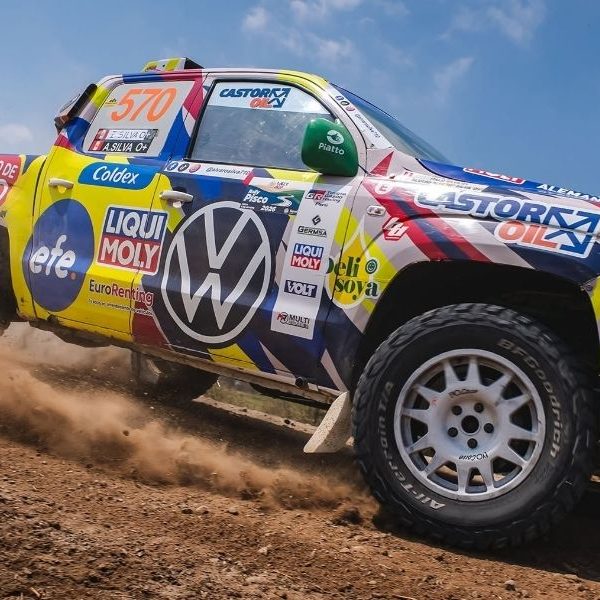 La Amarok V6 cierra la temporada de rally ganando en Pisco y va por la décima corona en Caminos del Inca