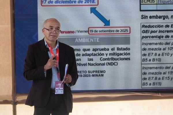 AAP: Perú no cumpliría sus compromisos de reducción de emisiones si no transforma su sistema de transporte