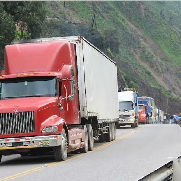 Inmatriculación de vehículos pesados crece 43.7% en Perú durante agosto de 2026