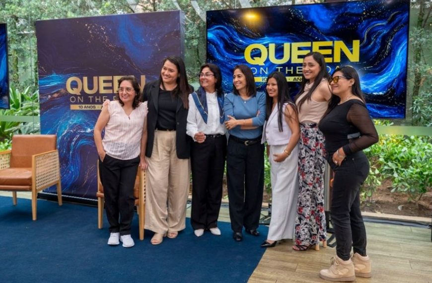 Scania celebra los 10 años de Queen on the Road, reforzando el papel de las mujeres líderes en la configuración del futuro del transporte
